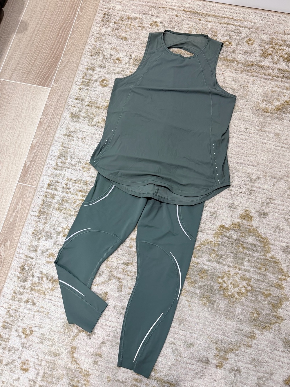 Lululemon Set - 10